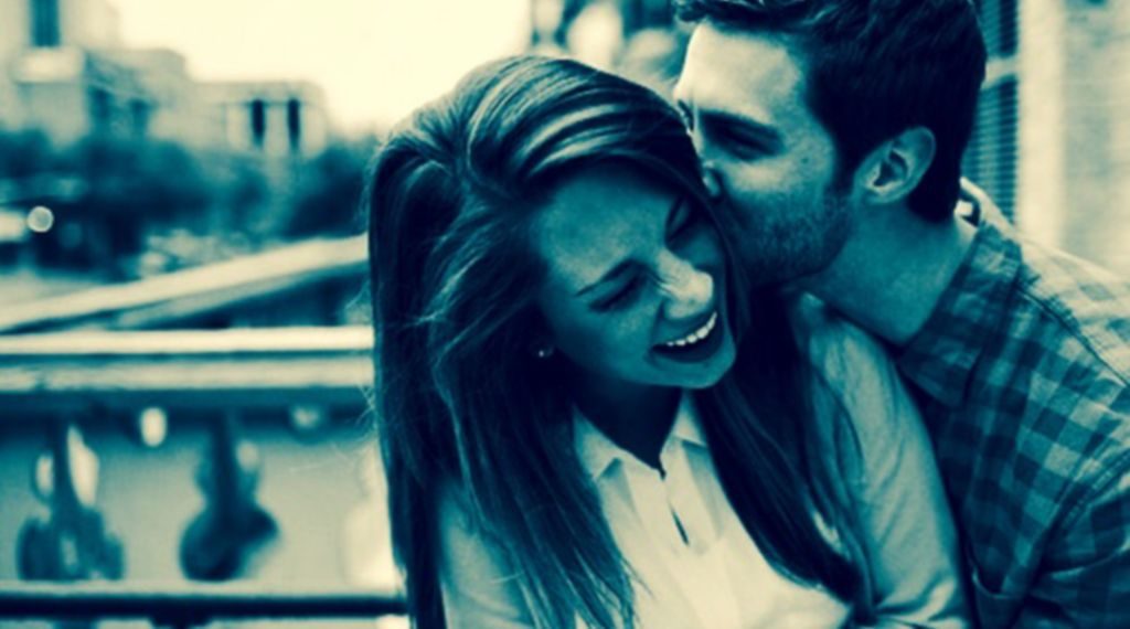 cele-mai-frumoase-femei-sunt-cele-care-sunt-iubite