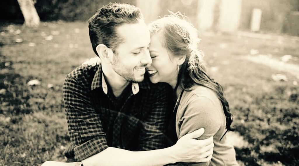 cand-un-barbat-inceteaza-sa-mai-faca-o-femeie-sa-rada-e-timpul-sa-plece