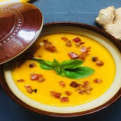 Reţetă ayurveda pentru iarnă: supă de morcovi cu ghimbir