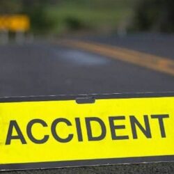 Grav accident în zona Calea Caransebeșului... O persoană a fost accidentată de un autocamion!