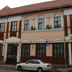 Pe parcursul lunii aprilie, inspectorii de muncă din cadrul Inspectoratului Teritorial de Muncă Caraș Severin au desfășurat acțiuni de control la firmele din județ. Pentru abaterile constatate, au fost aplicate amenzi de peste 200.000 de lei