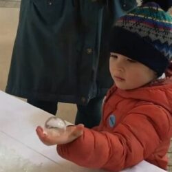 "Ooho!" - sticla cu apă, pe care o poţi înghiţi [VIDEO]