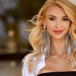 La Mulţi Ani, Andreea Bălan!