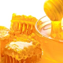 Cum deosebești mierea naturală de cea contrafăcută?