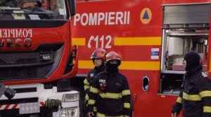 Intervenții susținute pentru stingerea incendiilor din Parcul Național Domogled. Elicopterele au aruncat cu apă de peste 500 de ori