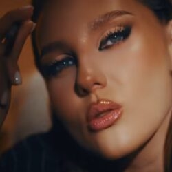 Alessandra lansează „Suflete pereche", despre întâlnirile care rămân nespuse