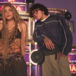 Shakira și Beéle îmbină pop-ul latino cu ritmurile urbane și afro-caraibiene, propunându-ne "Algo Tu"