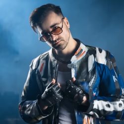 Liviu Teodorescu revine cu „Pam Param", o piesă despre adevărul pe care îl vezi abia după ce nu-l mai poți evita