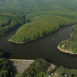 PPC Renewables România anunță golirea temporară a lacului Timiș Trei Ape pentru reabilitarea infrastructurii hidromecanice