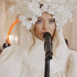 Delia lansează "Analog" în variantă simfonică, împreună cu Orchestra Simfonică București, condusă de Andrei Tudor