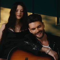 Edward Sanda readuce reggaeton-ul în pop-ul românesc odată cu noua piesă "Una Ca Ea"