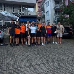 [VIDEO] Arbitrii de perspectivă din Caraș-Severin s-au pregătit la Băile Herculane pentru noul sezon