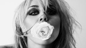 O nouă eră pentru Miley: a lansat „Bass Persuades" și pregătește două concerte la Hollywood Bowl