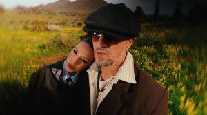 Cleopatra și Pavel Stratan ne reamintesc de începuturile acestui duet. Noua lor melodie se numește "Copacul Vieții"