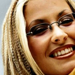 La mulți ani, Anastacia!