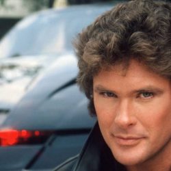 La mulţi ani, David Hasselhoff!