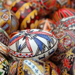 Secrete pentru vopsitul oualor