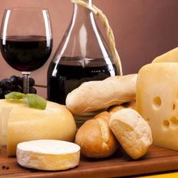 Wineandcheesemap.com: branza + vin = love